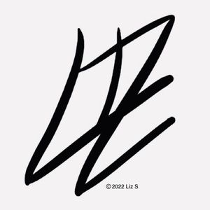 MEET THE POSHER, LIZ @BELLELIZ